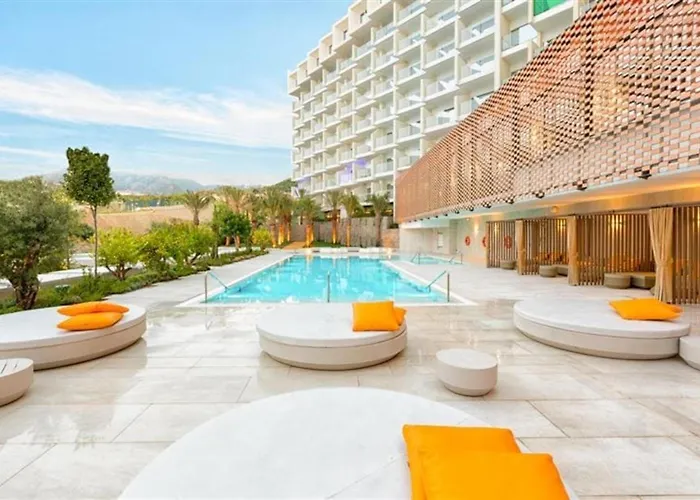 Higuerón Hotel Curio Collection by Hilton Fuengirola