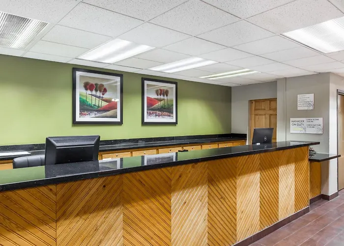 Ramada By Wyndham Platte City Kci Airport