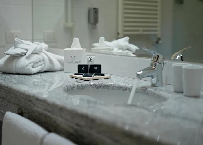 Dependence Del Parco Hotel Porlezza
