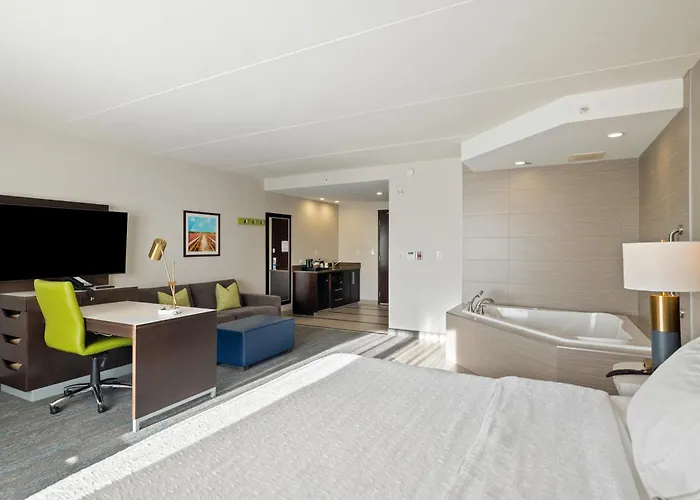 Hampton Inn By Hilton Winnipeg