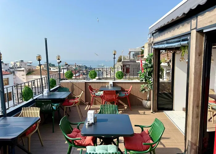 The Istanbul Holiday Hotel