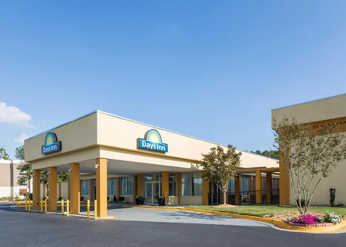 Days Inn By Wyndham Madison