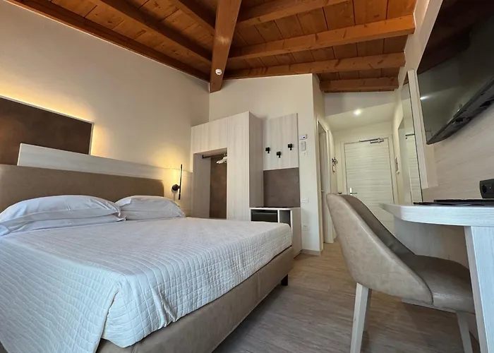 Hotel Roma Garda 