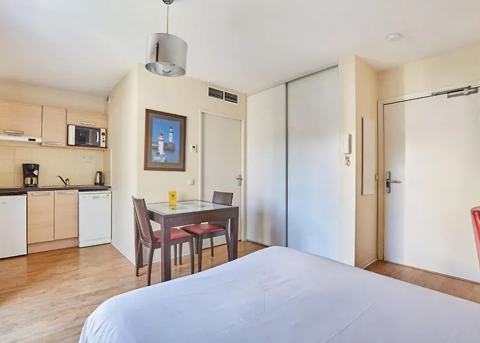 Appart'hôtel Odalys City - Antibes Olympe