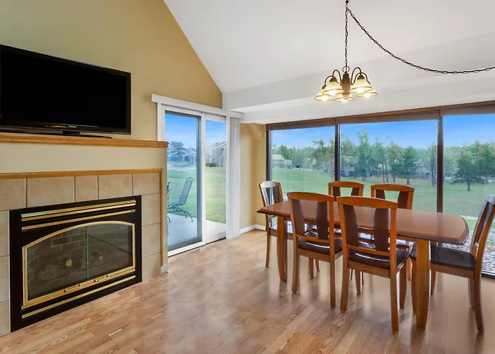 Tamarack Wisconsin Dells, A Ramada By Wyndham Hotel Lake Delton