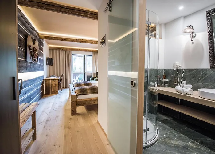 Hotel Edelweiss Braies 
