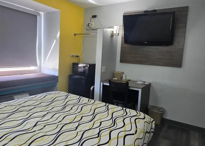 Desert Inn Tucumcari