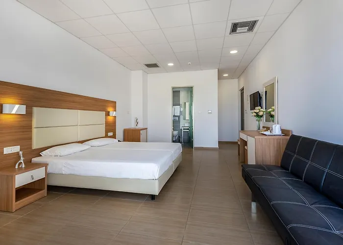 Royal Bay Suites Kéfalos