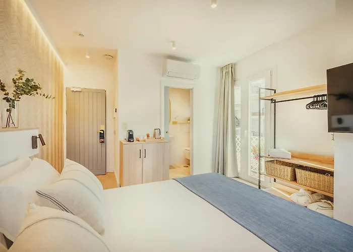 Beneste Nerja Hostal