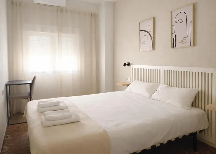 Casa Mila Sv19 Guesthouse Alicante