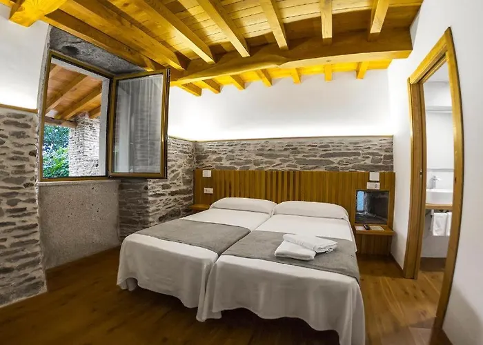 Hoteles en O Pino