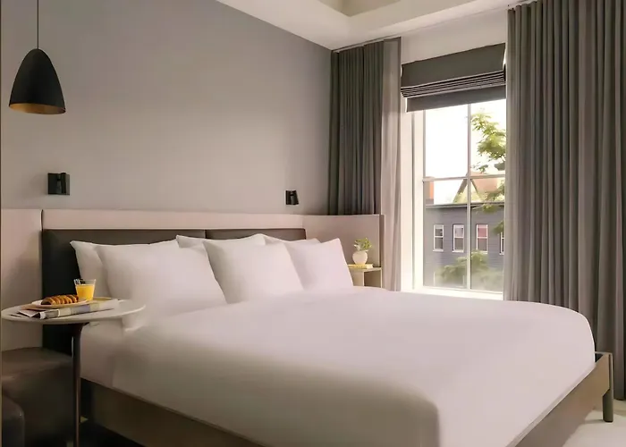 Lark Hotels 907 Main Cambridge