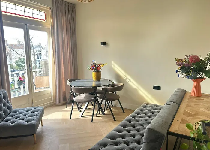 Lovely Spacious Apartment Zandvoort