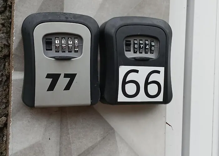 Suíte 77 privativa , há 11km da vila germânica Blumenau