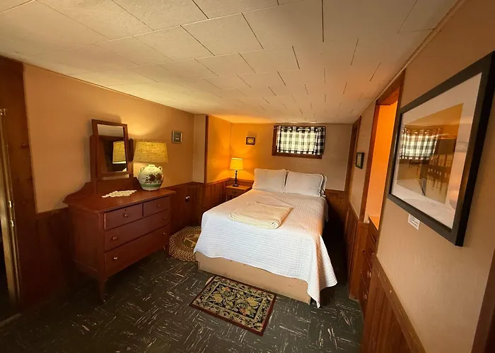 Holderness Hotels