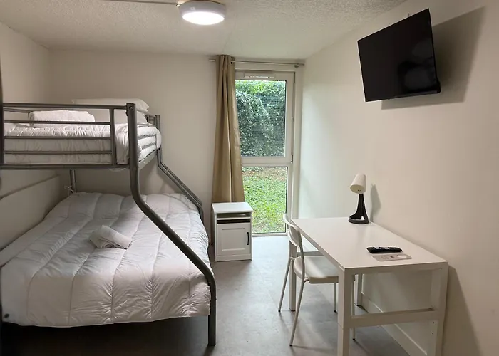 Claye-Souilly Hotels