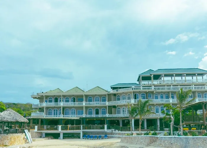 Runaway Bay Hotels