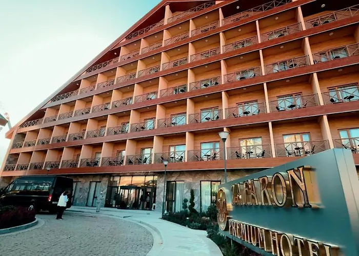 Zafaron Premium Hotel