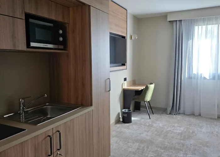 Brit Hotel Saint Malo – Le Transat