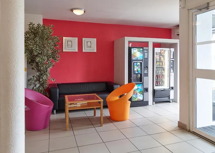 Rosny-sous-Bois Hotels