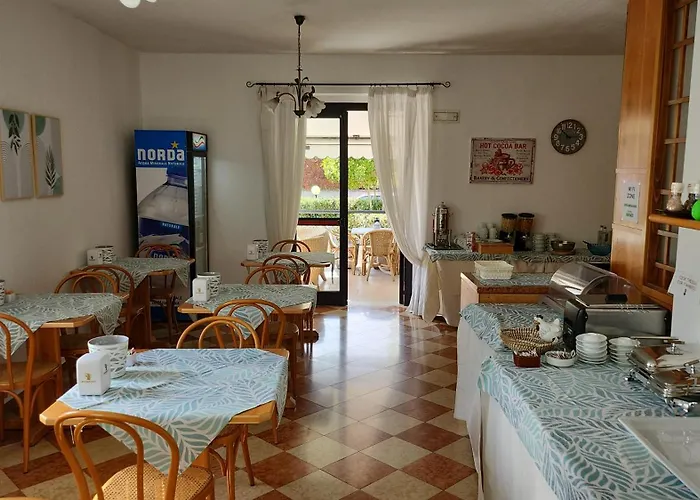 Hotel Marina