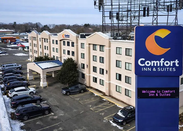 Comfort Inn & Suites Meriden East