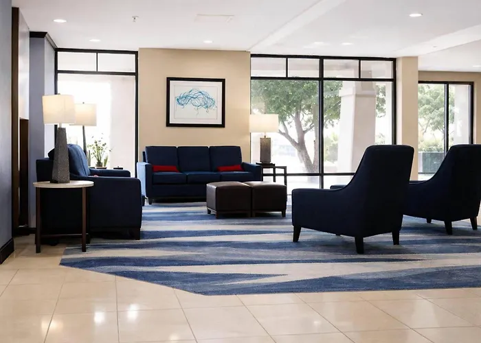 Comfort Inn & Suites Meriden East