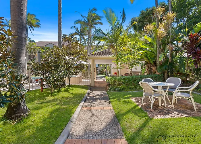Miami Beachside Holiday Apartments