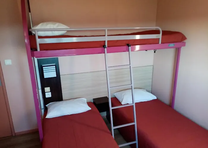 Brit Hotel St-Quentin/Nord Fayet 