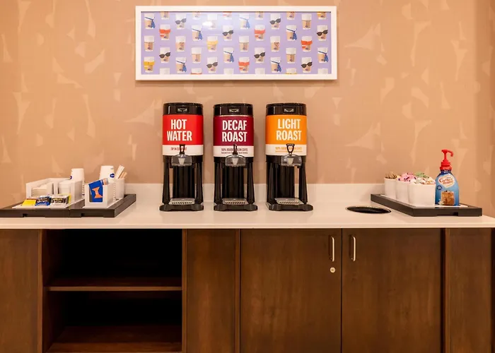 Lawrenceville Hotels