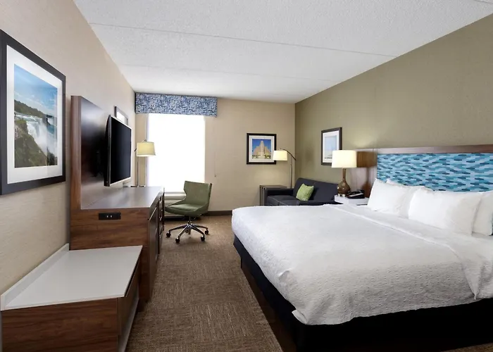 West Seneca Hotels