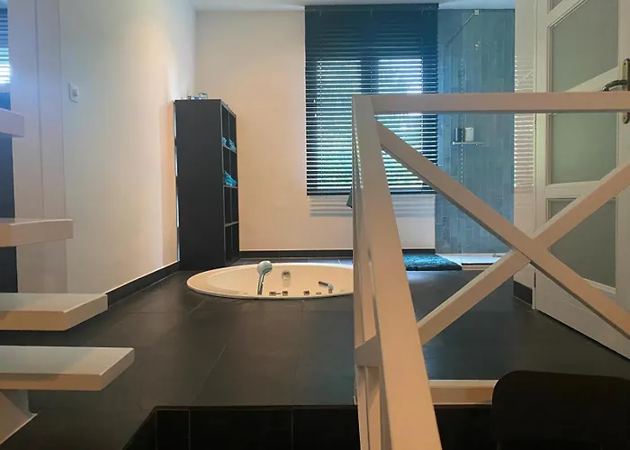 De Buitenmuur Guest House