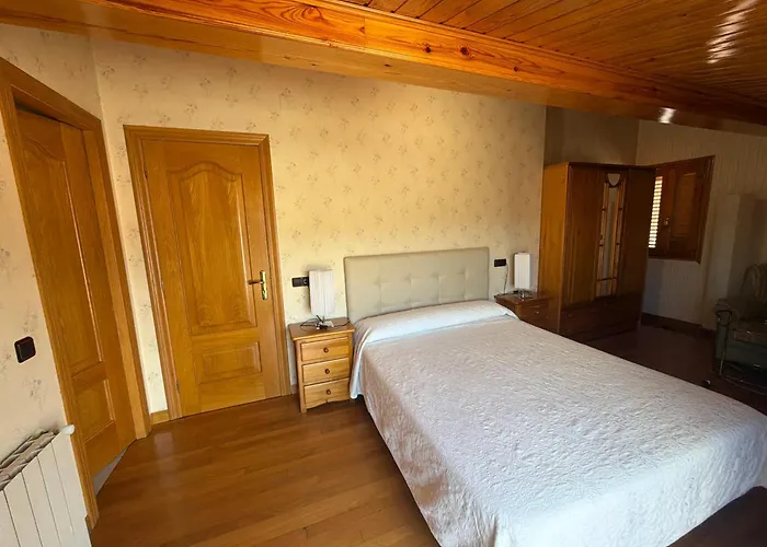 Hostal Pirineos Ainsa