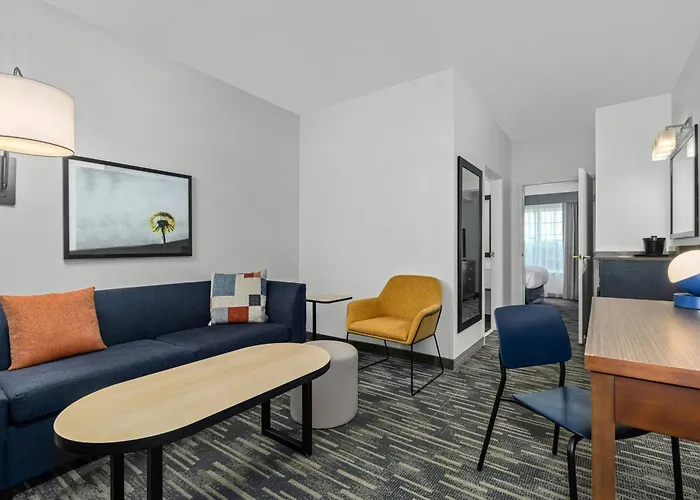 Manteno Hotels