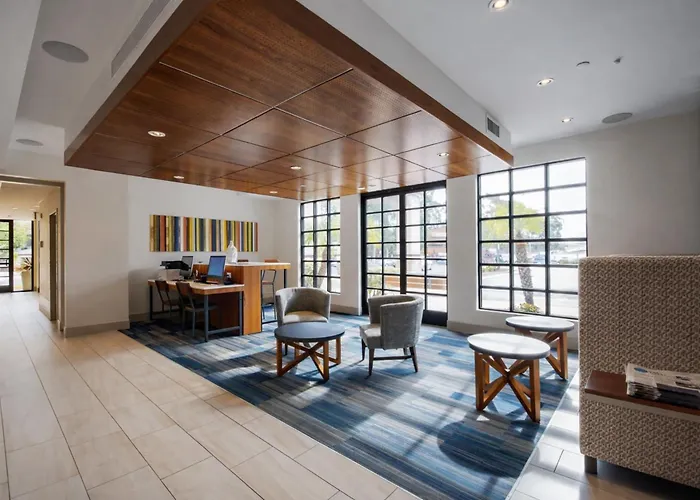 Holiday Inn Express Mira Mesa San Diego By Ihg