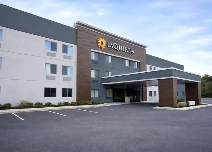 Stevens Point Hotels