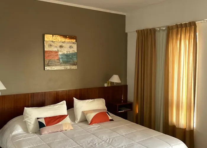 Julio Cesar Hotel Posadas