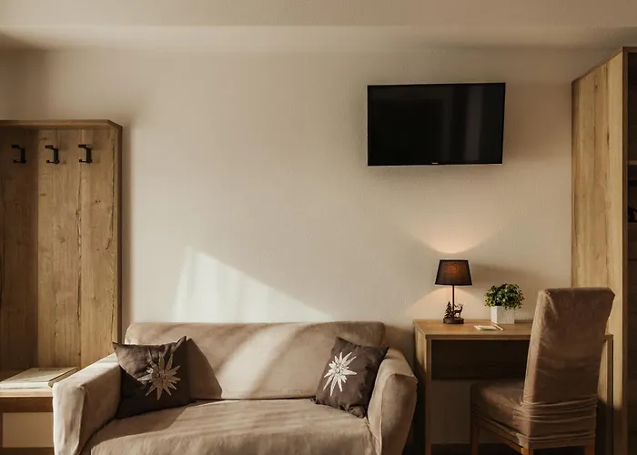 Hotel Monte Cherz Arabba