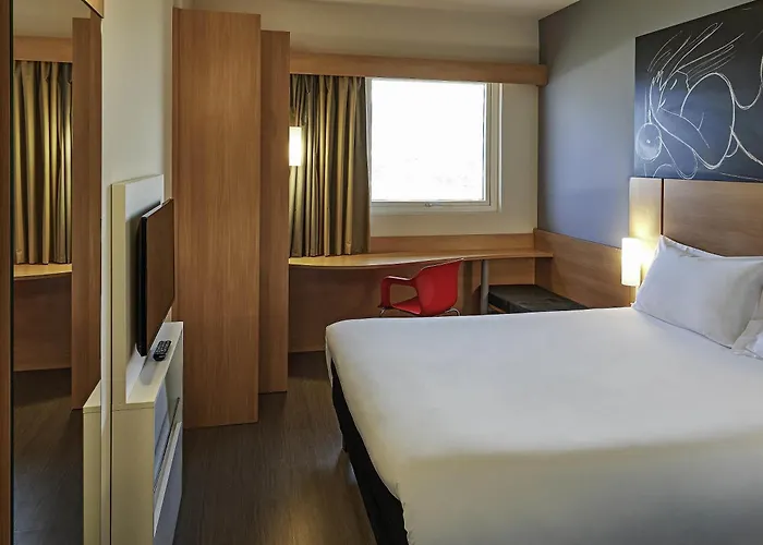 Ibis Londrina Shopping Hotel