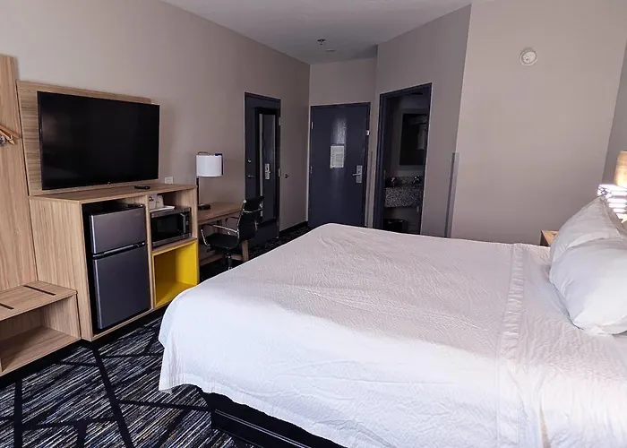 Grovetown Hotels