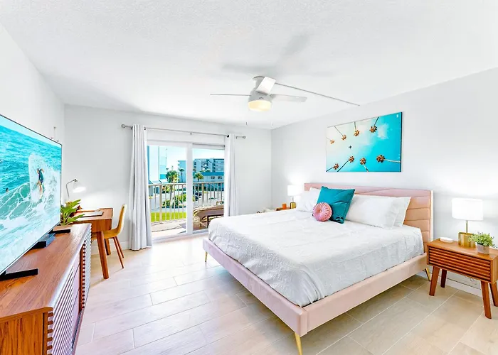 Cocoa Beach Towers - Oceanfront Resort With Heated Pool, Tennis Steps From The Pier