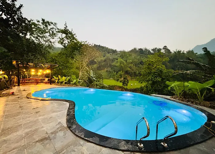 Hotels in Ba Be