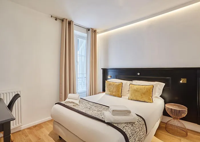 Hotel Eiffel Rive Gauche