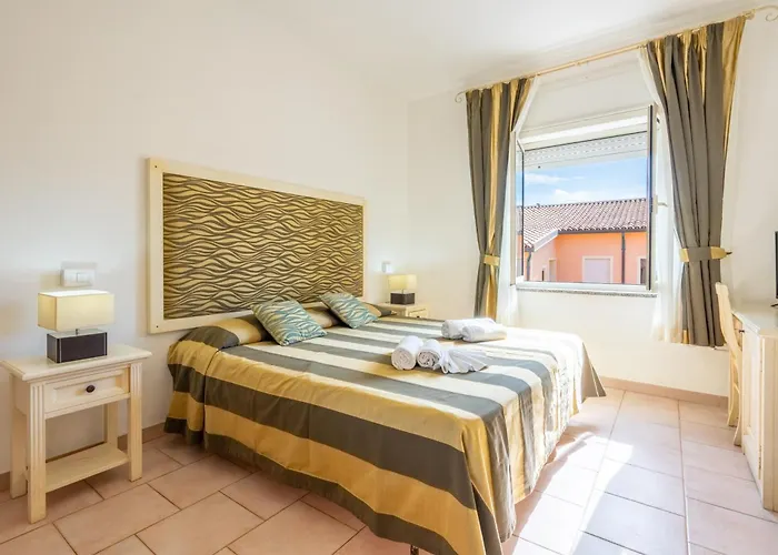 Isola Rossa (Sassari) Hotels