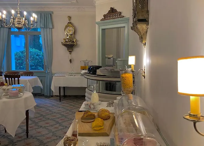 Hotel De La Paix