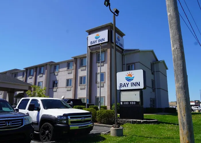 Bay Inn & Suites Troy