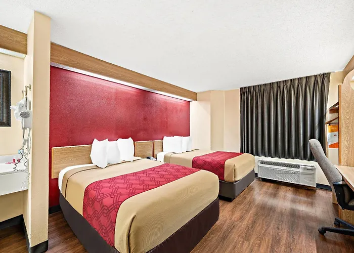 Econo Lodge London North