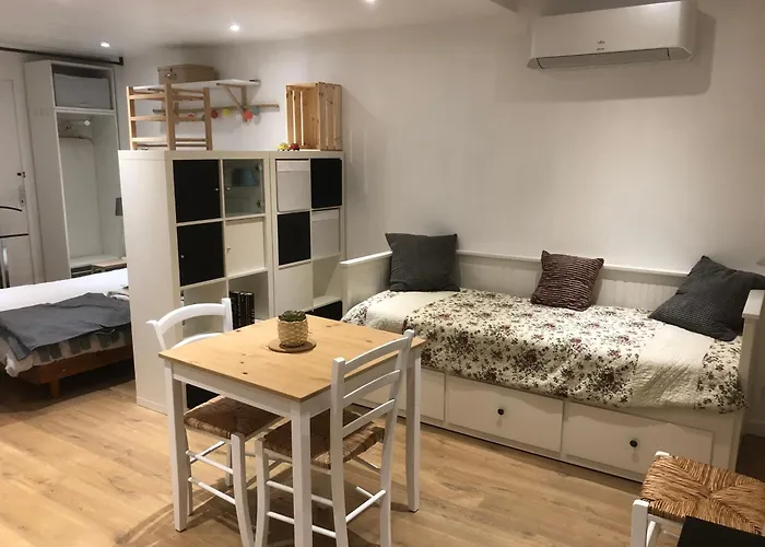 Hotel La Pause Nimoise Nimes