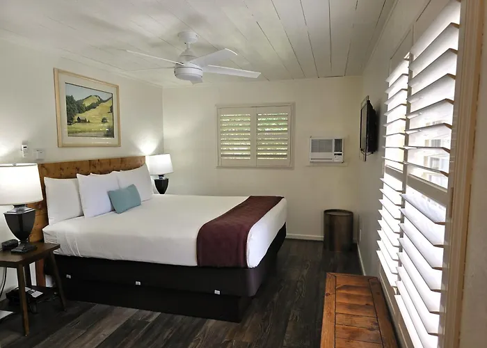 El Pueblo Inn Sonoma