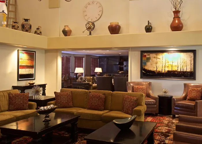 Embassy Suites By Hilton Flagstaff